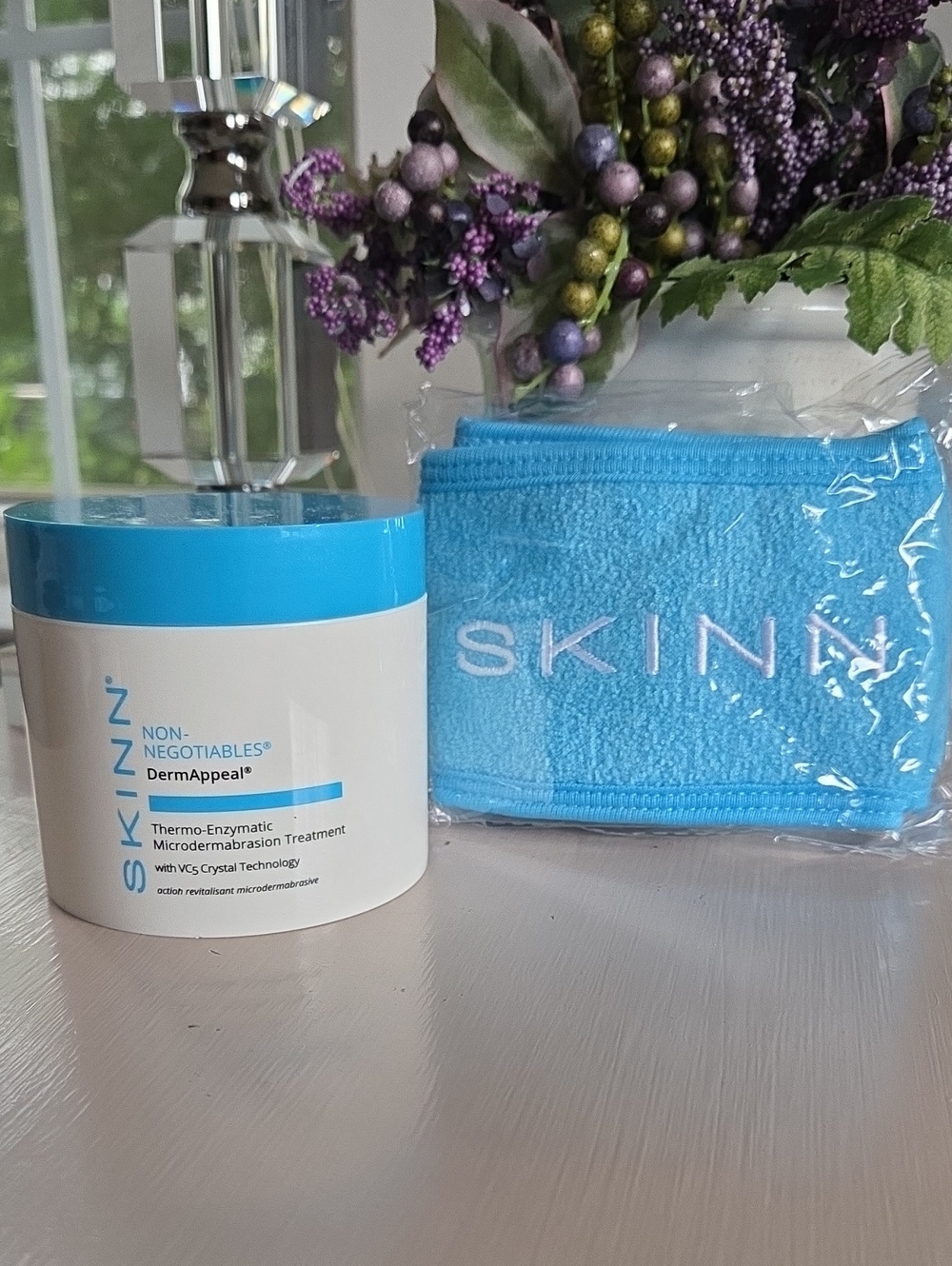 SKINN Non Negptiables DermAppeal Thermo-Enzamatic Micro Dermabrasion w/Headband